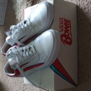 Rare Vans David Bowie Aladdin Sane Shoes